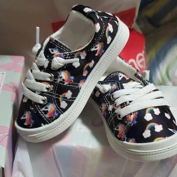 Jellypop Other - ☆☆☆Lil Lollie black multi colored unicorn Jellypop sneakers